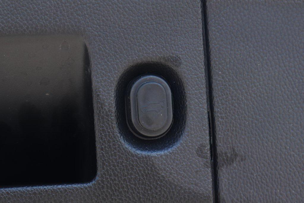 used 2020 Chevrolet Suburban car, priced at $31,995