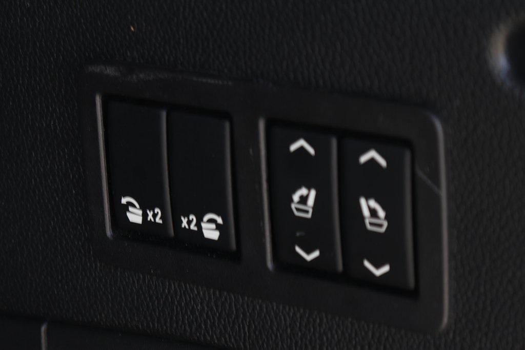 used 2020 Chevrolet Suburban car, priced at $31,995