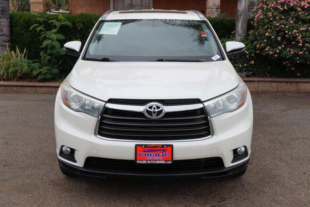 used 2015 Toyota Highlander car, priced at $20,995