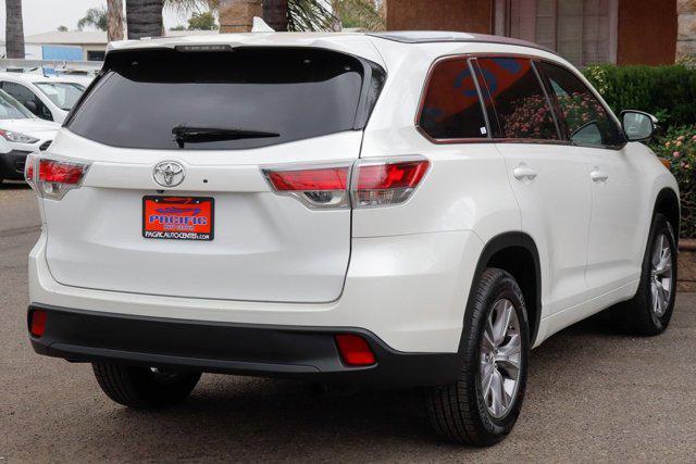 used 2015 Toyota Highlander car, priced at $20,995