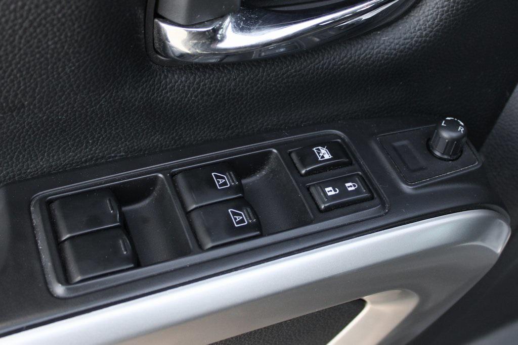 used 2021 Nissan Titan car, priced at $26,995