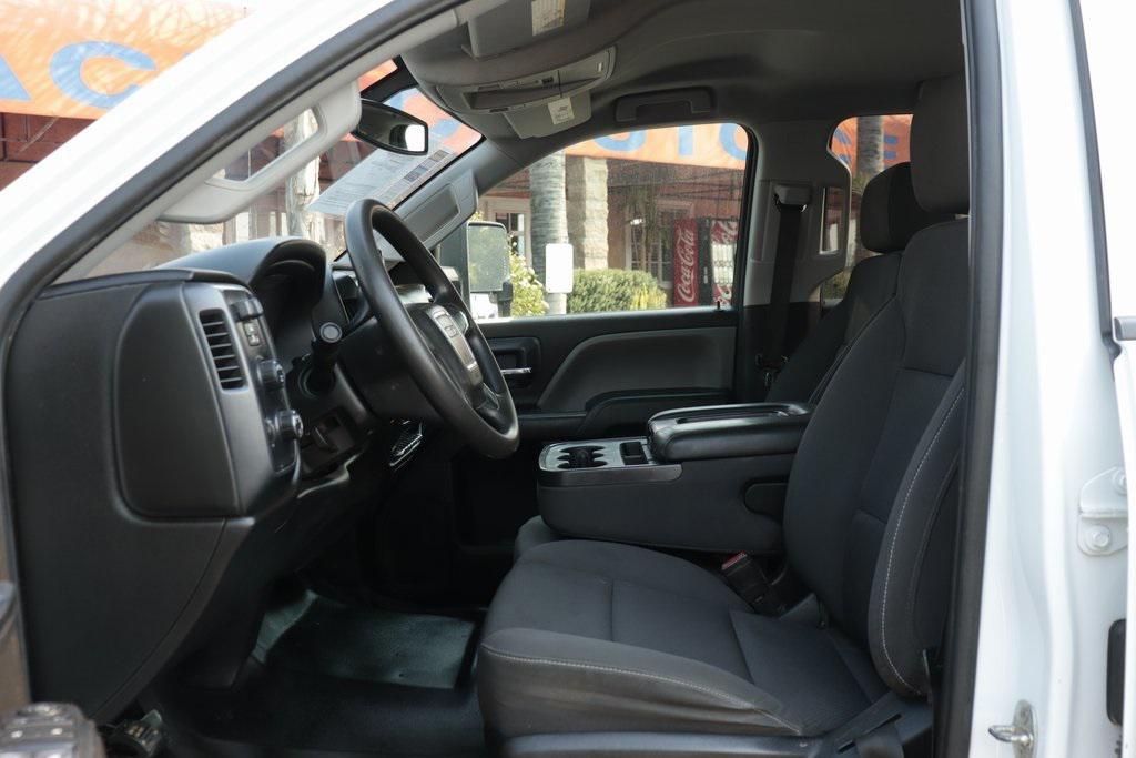 used 2019 GMC Sierra 2500 car, priced at $34,995