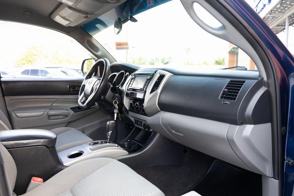 used 2014 Toyota Tacoma car