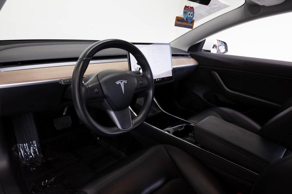 used 2018 Tesla Model 3 car