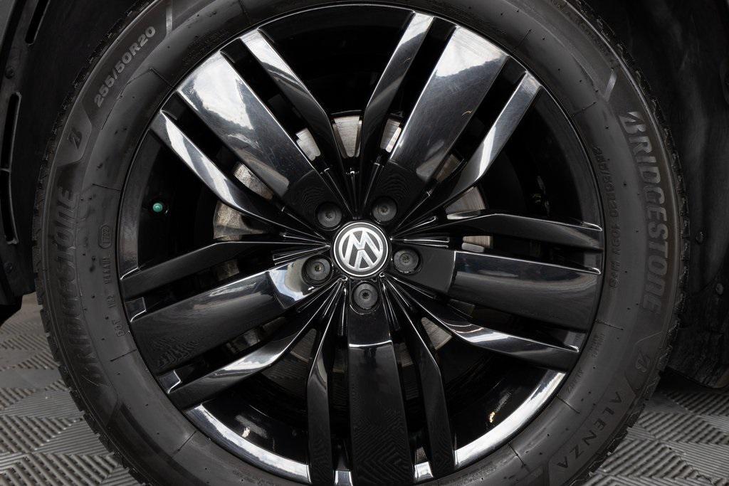 used 2018 Volkswagen Atlas car, priced at $18,995