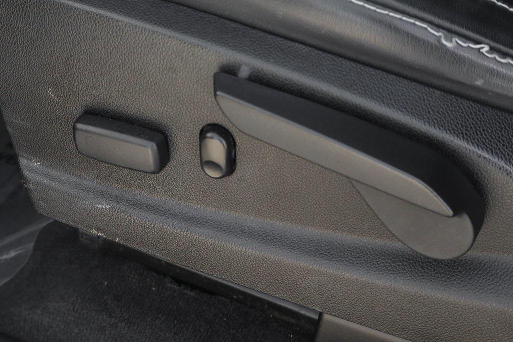 used 2015 GMC Canyon car, priced at $16,995