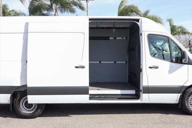 used 2023 Mercedes-Benz Sprinter 2500 car