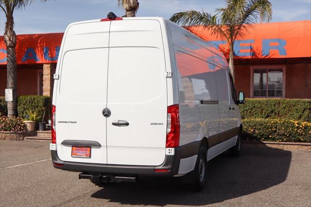 used 2023 Mercedes-Benz Sprinter 2500 car