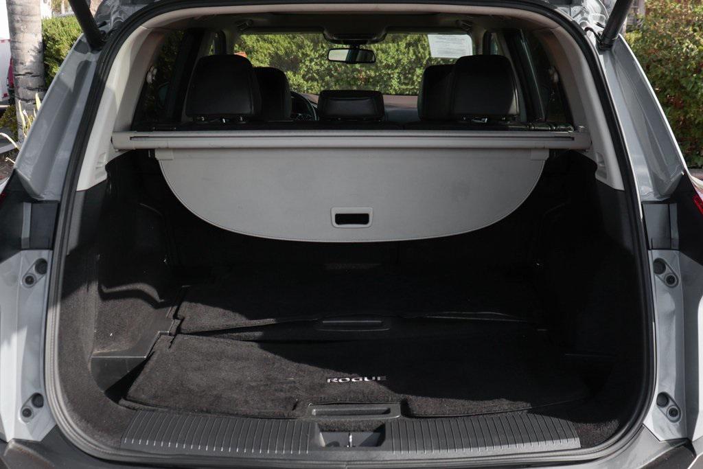 used 2021 Nissan Rogue car, priced at $14,989