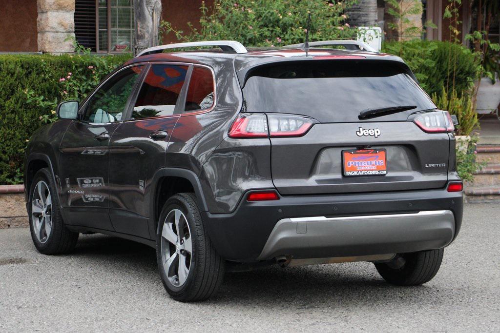used 2020 Jeep Cherokee car, priced at $17,995