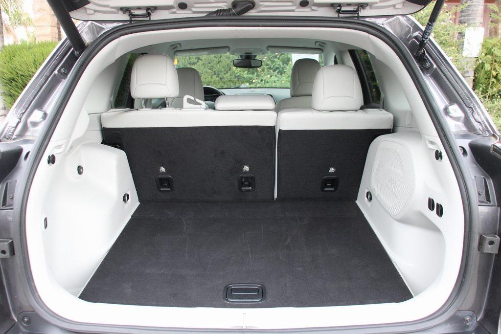 used 2020 Jeep Cherokee car, priced at $17,995