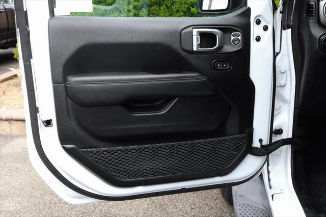 used 2021 Jeep Gladiator car, priced at $34,995