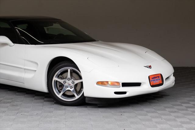 used 2004 Chevrolet Corvette car