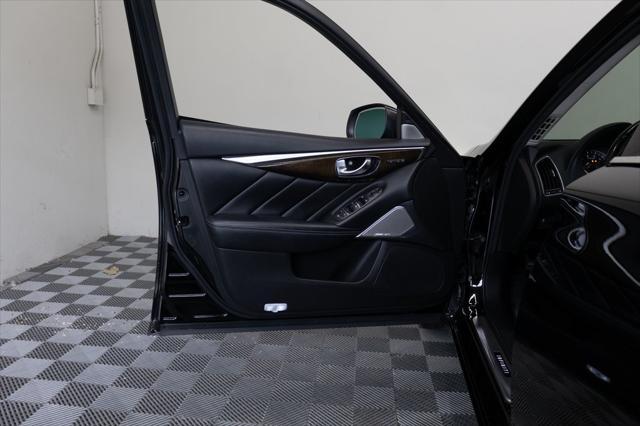 used 2018 INFINITI Q50 Hybrid car