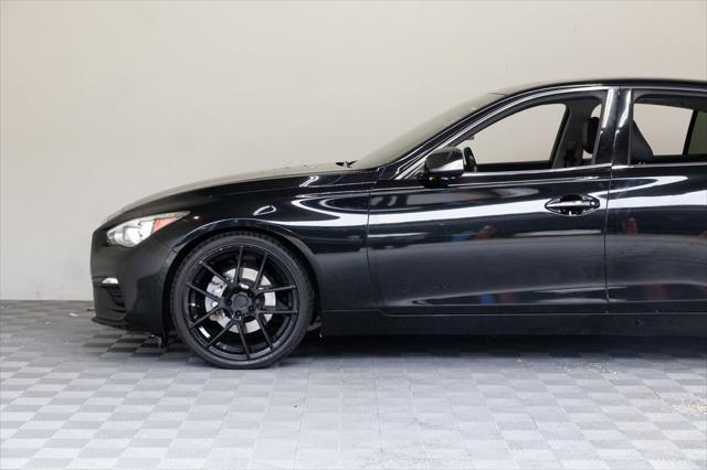 used 2018 INFINITI Q50 Hybrid car