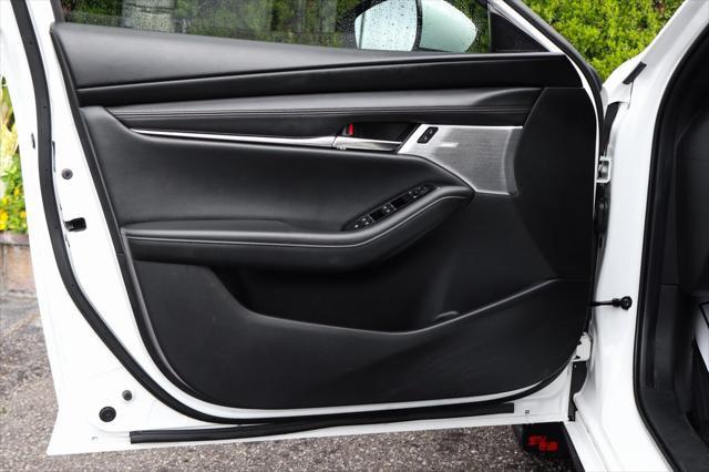 used 2022 Mazda Mazda3 car, priced at $23,995