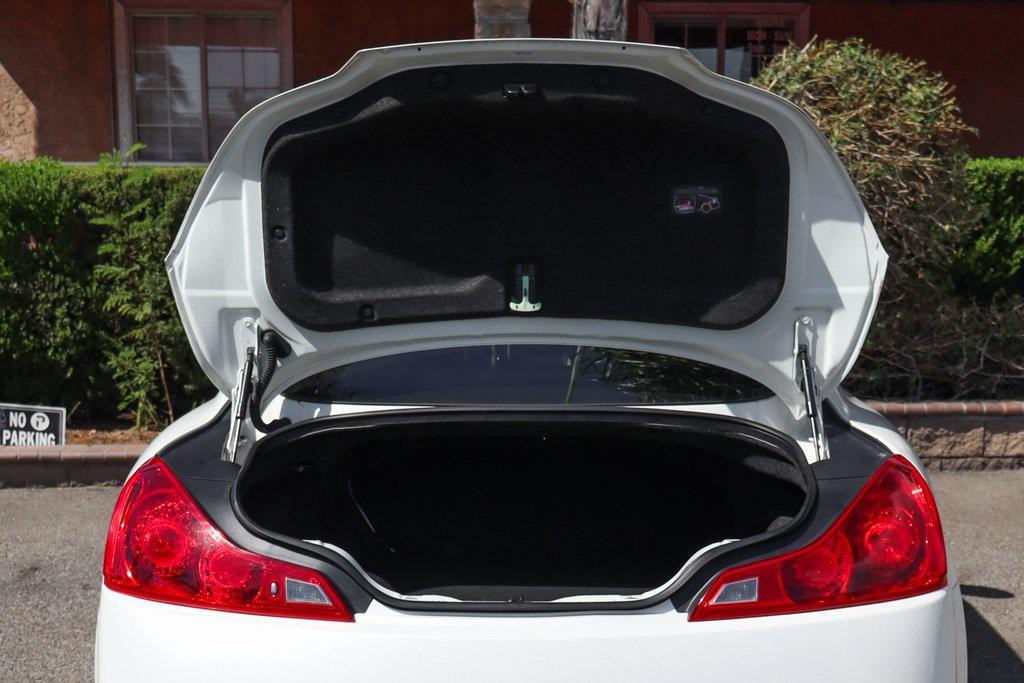 used 2015 INFINITI Q60 car, priced at $15,995