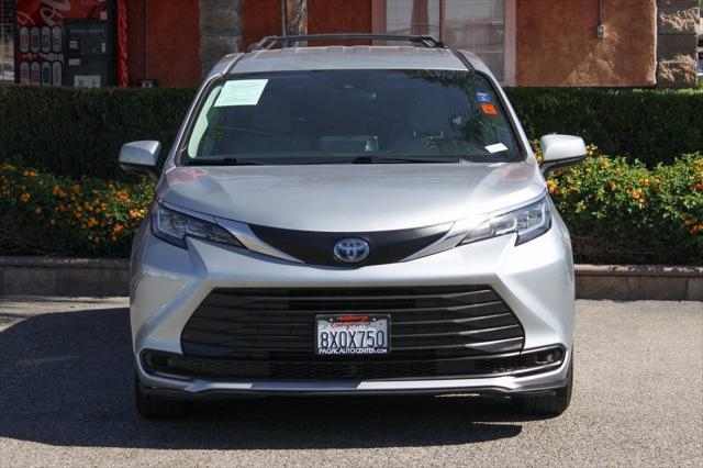 used 2021 Toyota Sienna car, priced at $30,995