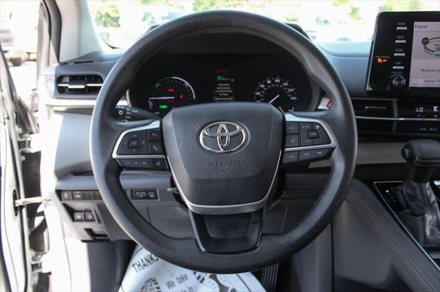 used 2021 Toyota Sienna car, priced at $30,995