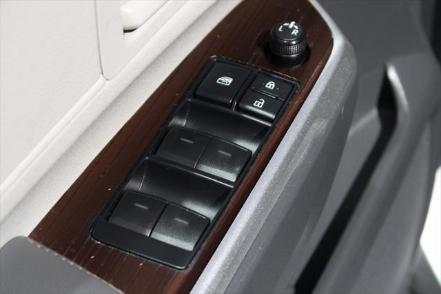 used 2021 Toyota Sienna car, priced at $30,995