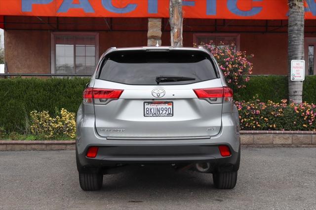 used 2019 Toyota Highlander car, priced at $27,995