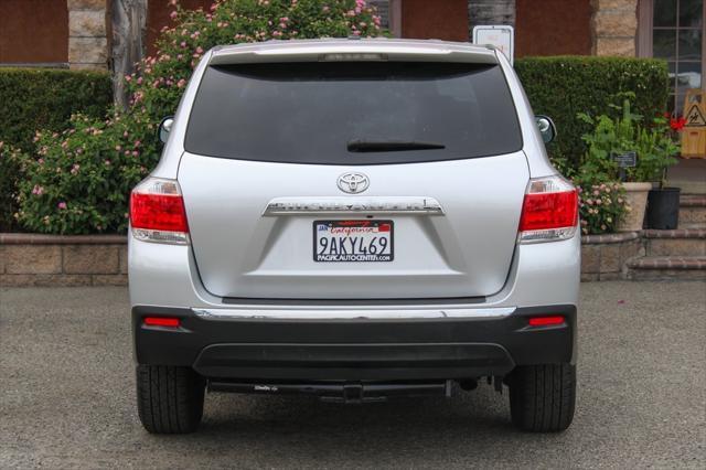 used 2012 Toyota Highlander car, priced at $11,995