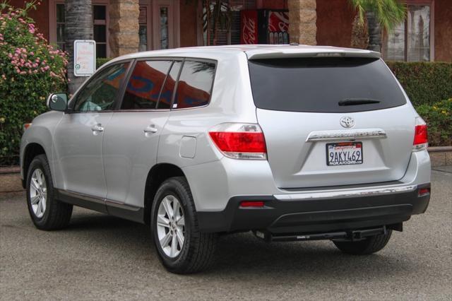 used 2012 Toyota Highlander car, priced at $11,995