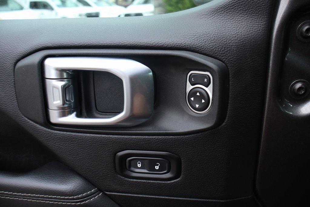 used 2023 Jeep Gladiator car, priced at $28,995