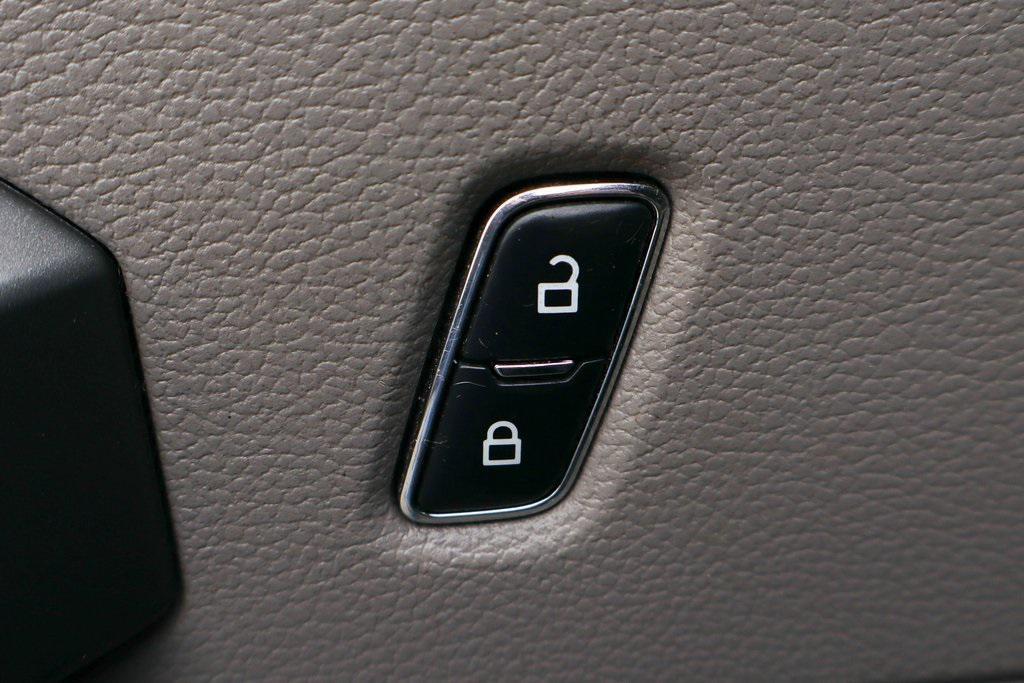 used 2017 Ford F-150 car, priced at $20,995