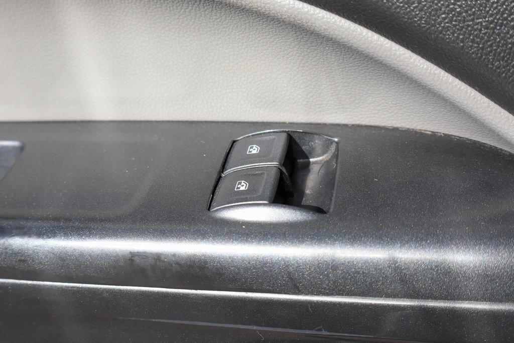 used 2022 GMC Canyon car, priced at $22,995