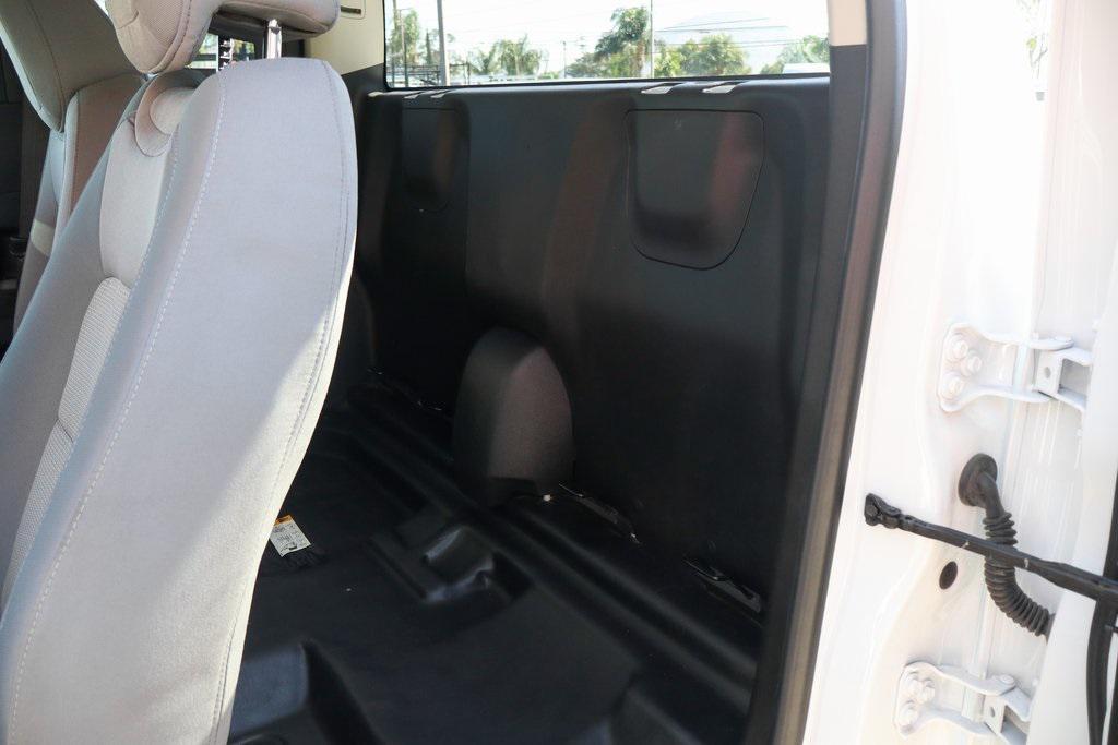 used 2022 GMC Canyon car, priced at $22,995