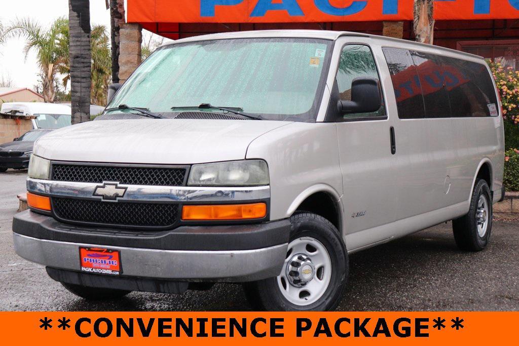 used 2005 Chevrolet Express 3500 car