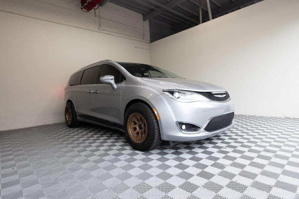 used 2020 Chrysler Pacifica car, priced at $13,995