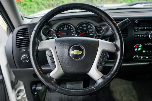used 2013 Chevrolet Silverado 1500 car, priced at $16,995