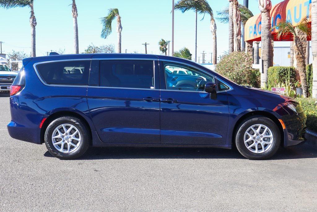 used 2019 Chrysler Pacifica car, priced at $15,995