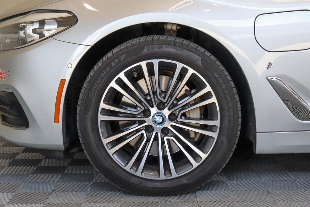 used 2019 BMW 530e car