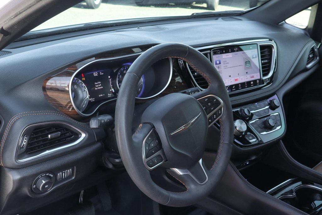 used 2022 Chrysler Pacifica car, priced at $36,995