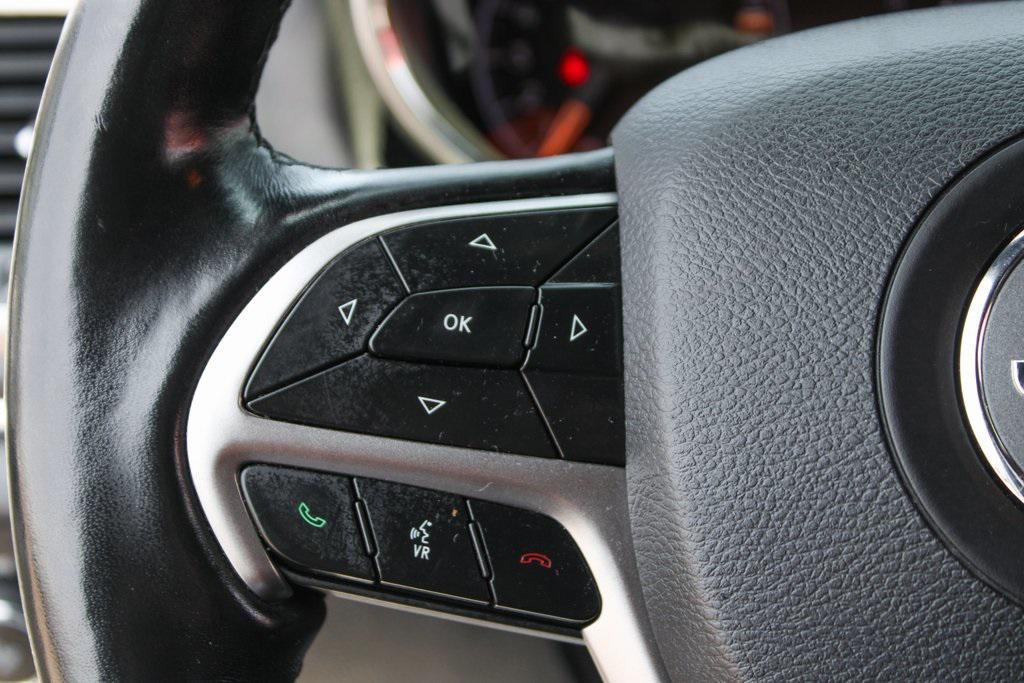 used 2020 Jeep Grand Cherokee car, priced at $17,995