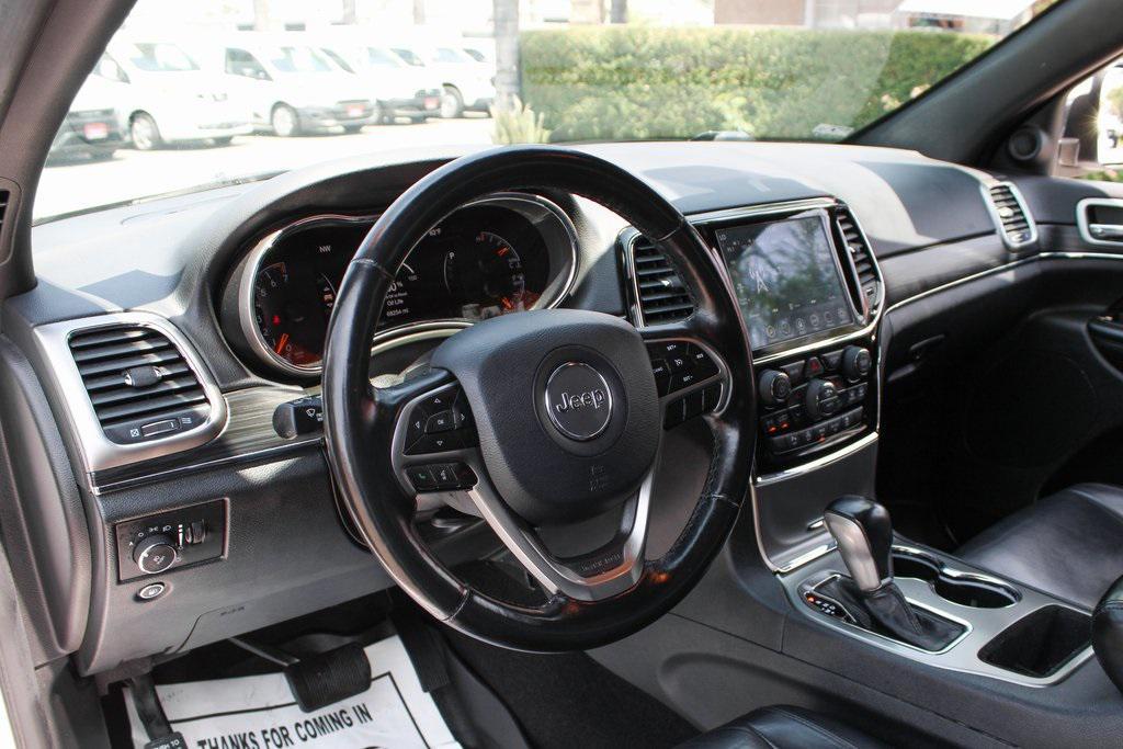 used 2020 Jeep Grand Cherokee car, priced at $17,995