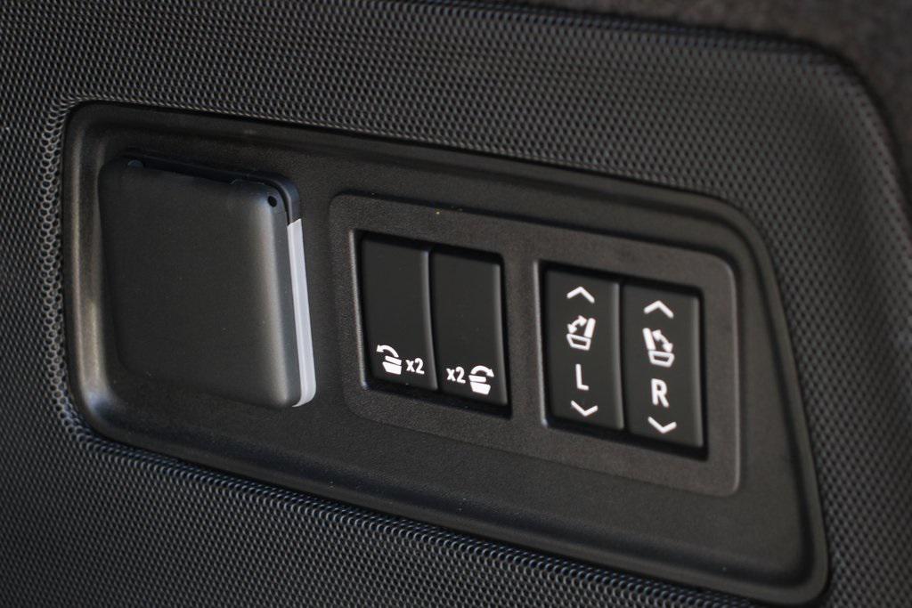 used 2023 Cadillac Escalade car, priced at $70,995