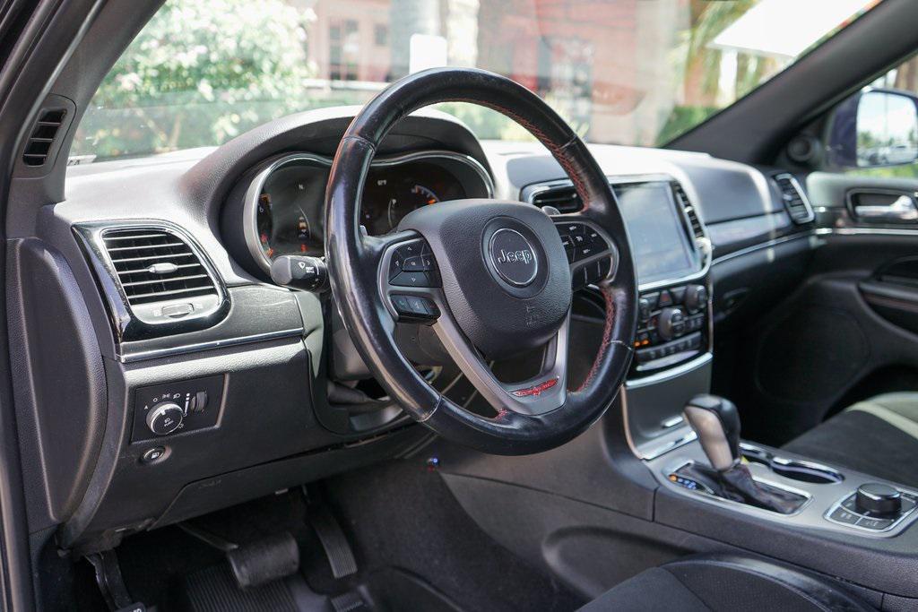 used 2020 Jeep Grand Cherokee car, priced at $22,995