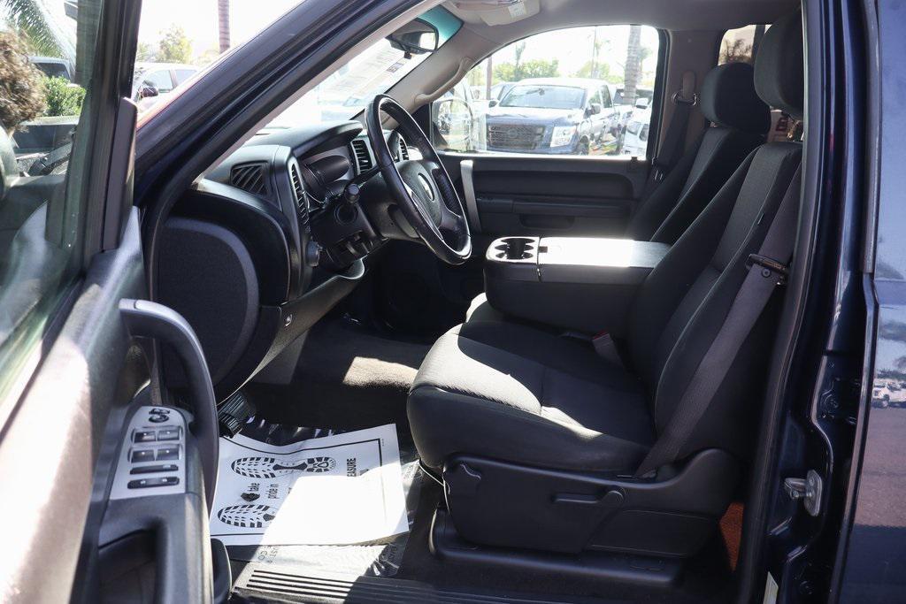 used 2010 Chevrolet Silverado 1500 car, priced at $13,995