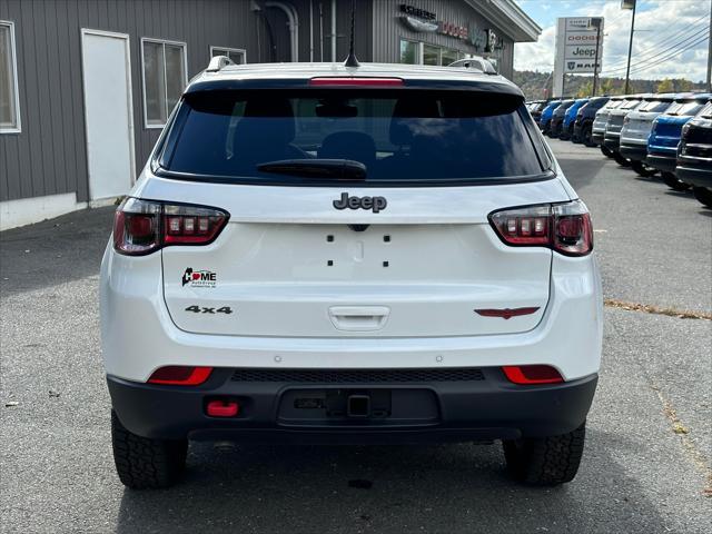 new 2025 Jeep Compass car, priced at $43,185