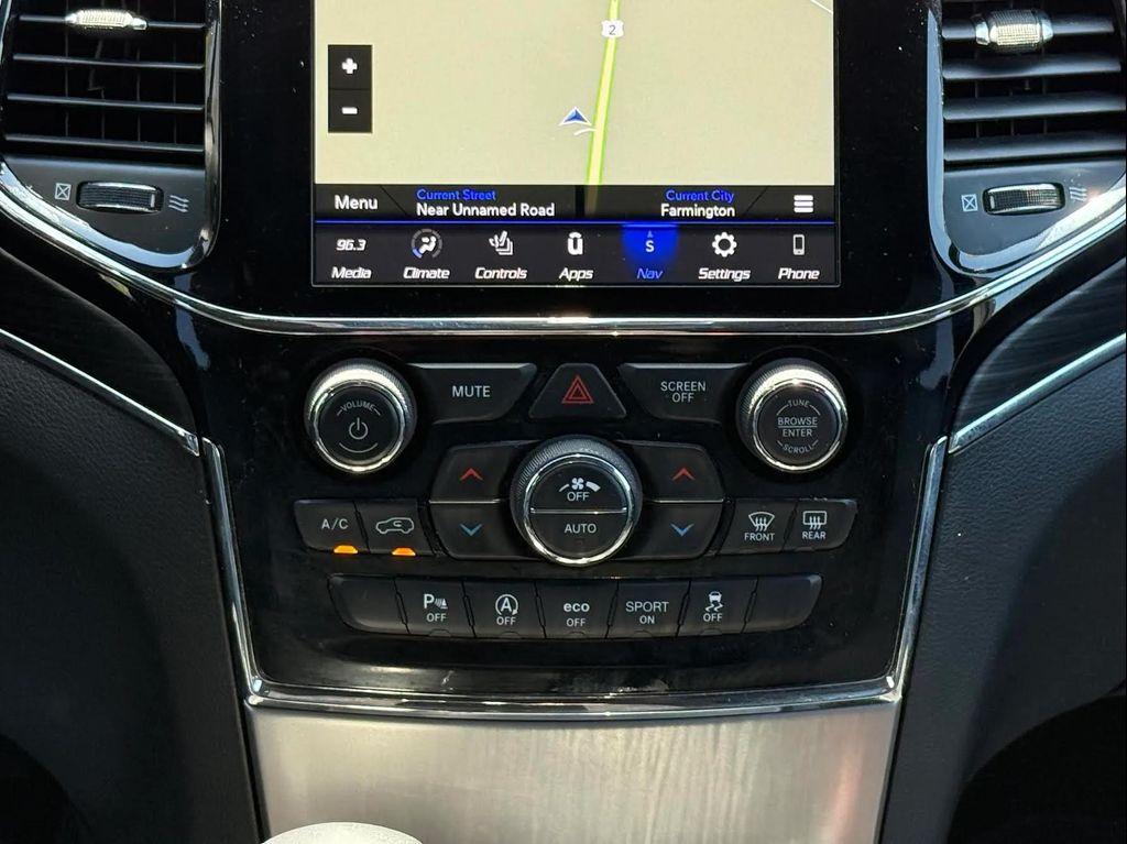 used 2021 Jeep Grand Cherokee car, priced at $25,198