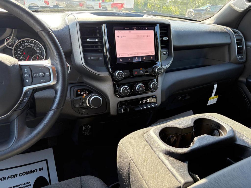 new 2025 Ram 1500 car, priced at $54,640