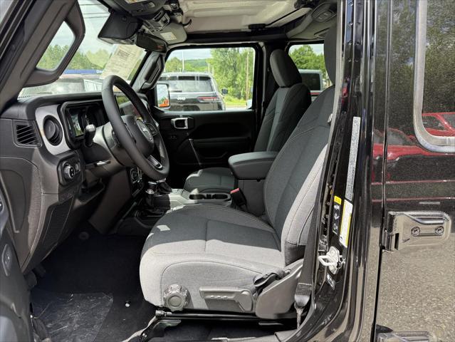new 2025 Jeep Gladiator car, priced at $53,760