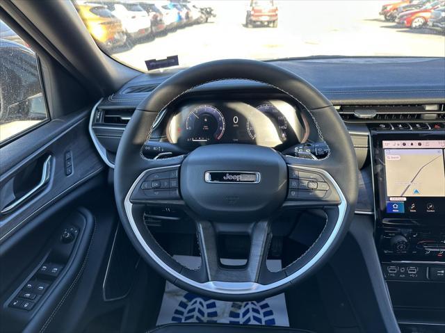 new 2025 Jeep Grand Cherokee car, priced at $55,305