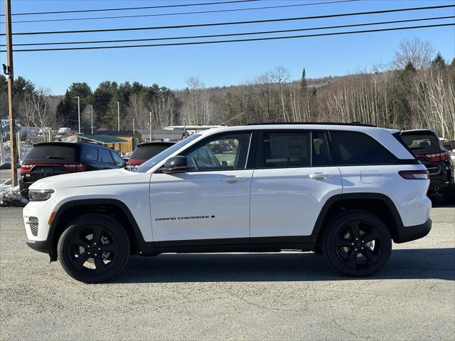 new 2025 Jeep Grand Cherokee car, priced at $48,575