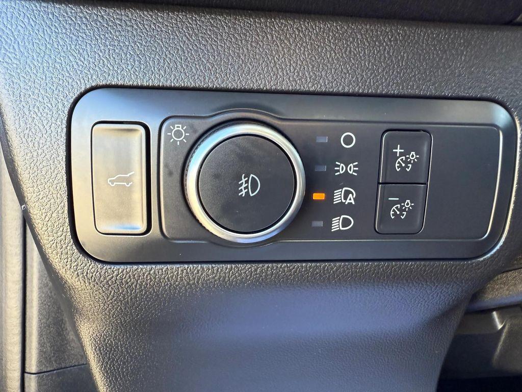 used 2022 Ford Escape car, priced at $27,877