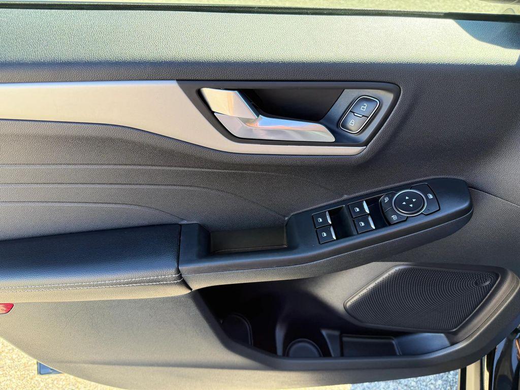 used 2022 Ford Escape car, priced at $27,877
